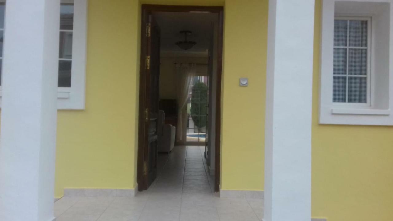 Nita Villa Altaona Golf Mosa Turquesa Banos y Mendigo Dış mekan fotoğraf